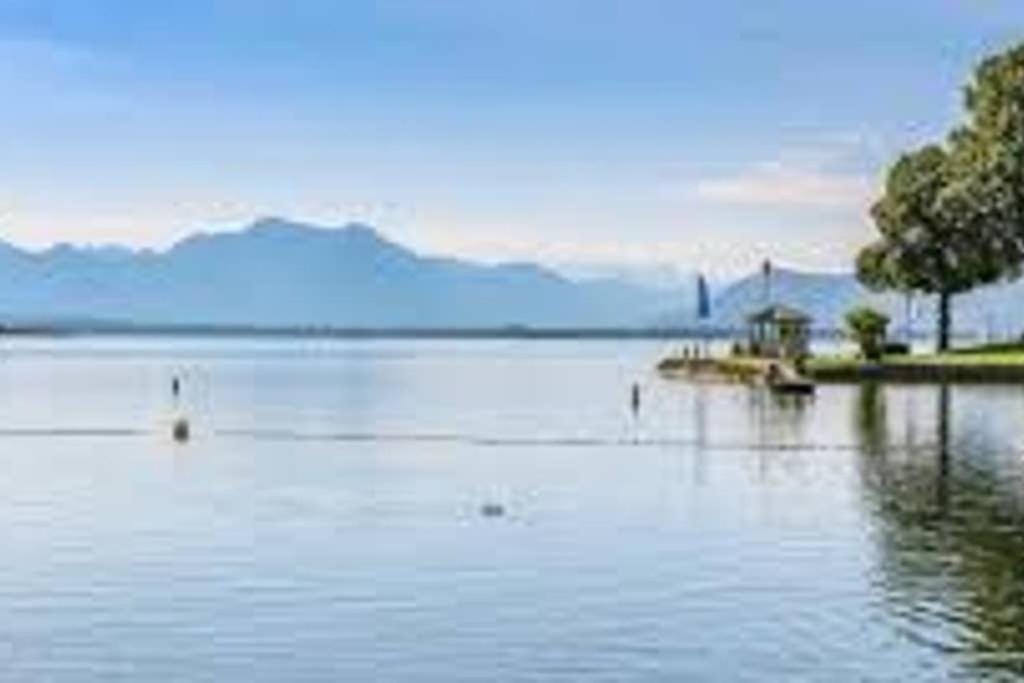 Spacious Roof Top Maisonett Apartment In Prien At Lake Chiemsee Exterior foto